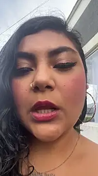 Snapshot of Juli_Walker chatting on March 18, 2026, 2:31 pm Juli Walker online show from March 18, 2026, 2:31 pm