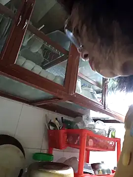 Snapshot of Hotestlove chatting on November 12, 2025, 12:33 am Hotestlove online show from November 12, 2025, 12:33 am