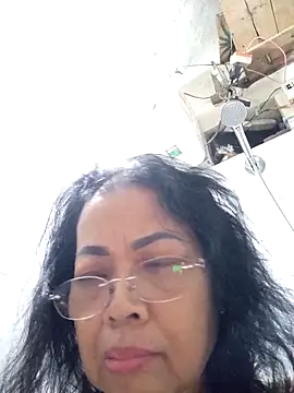 Snapshot of Hotestlove chatting on December 3, 2025, 11:03 pm Hotestlove online show from December 3, 2025, 11:03 pm