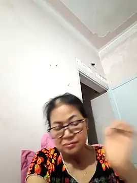 Snapshot of Hotestlove chatting on April 20, 2026, 2:20 pm Hotestlove online show from April 20, 2026, 2:20 pm