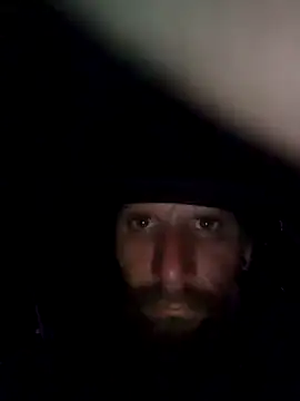 Snapshot of Crackkers chatting on December 18, 2024, 5:15 am Crackkers online show from December 18, 2024, 5:15 am