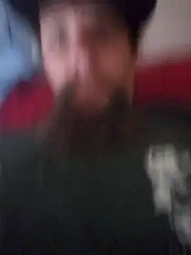 Snapshot of Crackkers chatting on February 16, 2025, 4:32 pm Crackkers online show from February 16, 2025, 4:32 pm