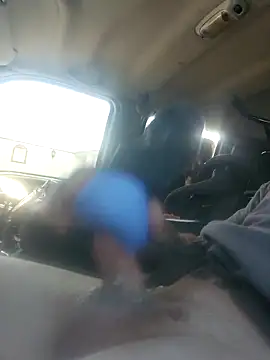 Snapshot of Crackkers chatting on March 15, 2025, 6:32 pm Crackkers online show from March 15, 2025, 6:32 pm