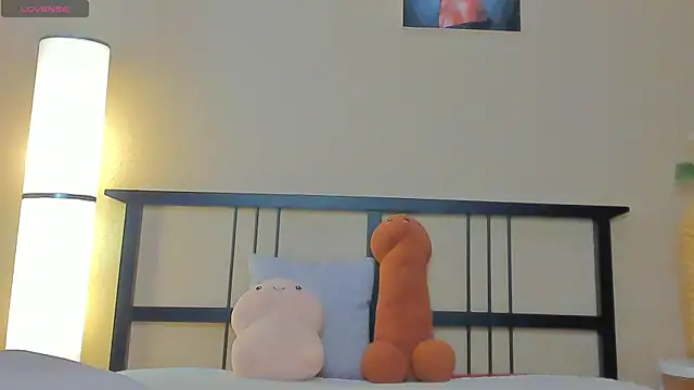 yourastral online show from March 7, 2025, 3:19 am