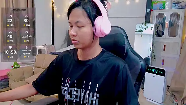 Kana G online show from February 21, 2025, 11:01 am