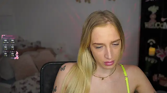 Snapshot of Nicolette__Shea_ chatting on January 15, 2025, 9:13 am Nicolette Shea online show from January 15, 2025, 9:13 am