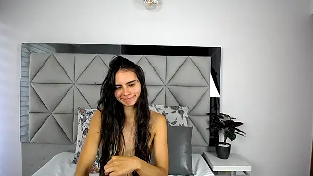 Snapshot of nina_pons chatting on January 25, 2025, 9:57 pm nina pons online show from January 25, 2025, 9:57 pm