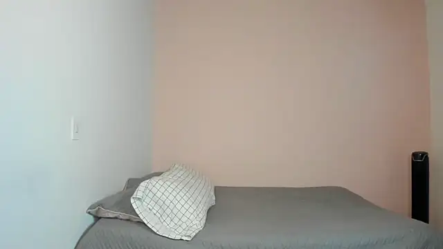 Snapshot of nina_pons chatting on December 14, 2025, 5:40 pm nina pons online show from December 14, 2025, 5:40 pm