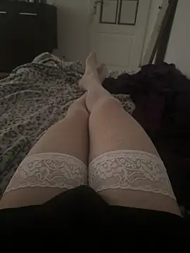 Nuarim online show from December 4, 2025, 9:18 am