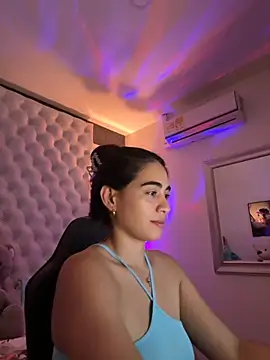 Snapshot of ZarahEvans chatting on November 13, 2025, 8:08 pm ZarahEvans online show from November 13, 2025, 8:08 pm