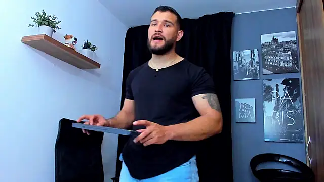 AndrewDiaz online show from October 30, 2025, 4:36 am