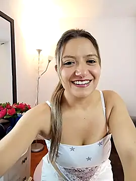 Snapshot of valeriahunter1 chatting on October 24, 2025, 9:44 pm valeriahunter1 online show from October 24, 2025, 9:44 pm