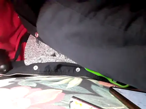 Snapshot of SmokeShow686 chatting on December 16, 2024, 6:43 am SmokeShow686 online show from December 16, 2024, 6:43 am