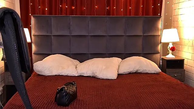 KimberlyMaran online show from February 14, 2026, 6:04 pm