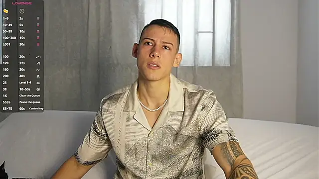 Muscle King Cum online show from November 25, 2025, 2:50 pm