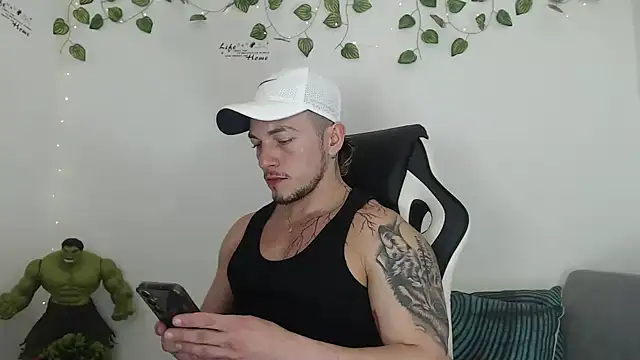 Snapshot of Angel_bran chatting on December 20, 2025, 5:31 pm Angel bran online show from December 20, 2025, 5:31 pm