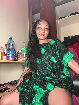 Candiey001 online show from February 17, 2026, 10:49 pm