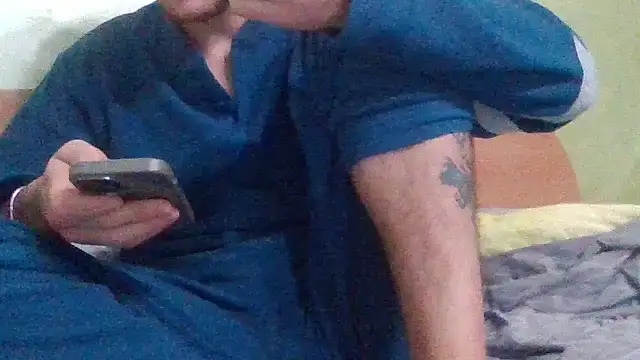 Snapshot of Drogon1000 chatting on January 11, 2026, 6:46 pm Drogon1000 online show from January 11, 2026, 6:46 pm