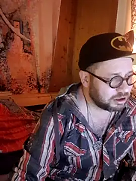 Hippiep online show from October 24, 2025, 7:32 pm