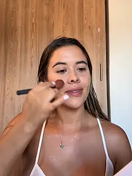 Emilia Bakerr online show from June 21, 2026, 8:11 pm