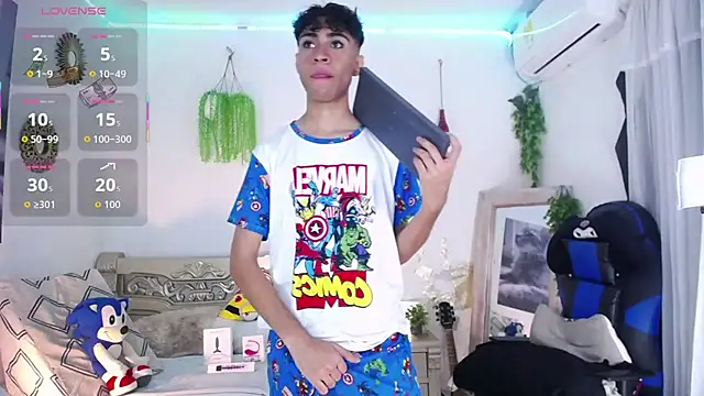 huge armound online show from March 2, 2026, 5:41 am