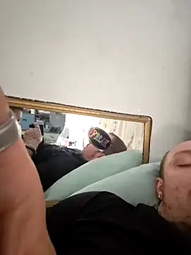 Snapshot of sweetkitty111 chatting on March 10, 2025, 2:59 pm sweetkitty111 online show from March 10, 2025, 2:59 pm