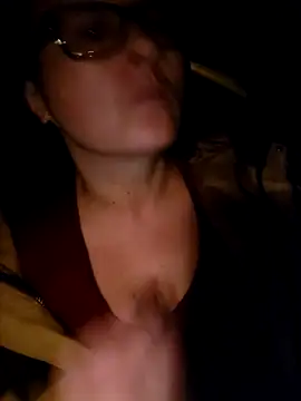 Snapshot of sweetkitty111 chatting on November 9, 2025, 1:59 am sweetkitty111 online show from November 9, 2025, 1:59 am