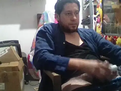 Snapshot of simpatico1000 chatting on January 13, 2025, 3:01 am simpatico1000 online show from January 13, 2025, 3:01 am