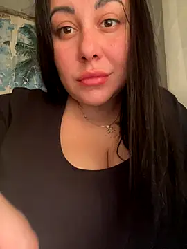 Snapshot of DaisyStreet chatting on October 30, 2025, 9:48 pm DaisyStreet online show from October 30, 2025, 9:48 pm