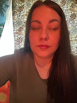 DaisyStreet online show from May 25, 2026, 7:03 am