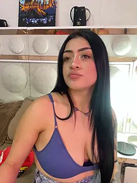 Snapshot of lucianaroy chatting on February 13, 2025, 9:38 pm lucianaroy online show from February 13, 2025, 9:38 pm