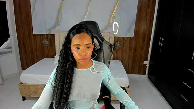 lia 16 online show from April 13, 2026, 11:05 am