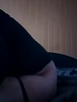 DjiniCD online show from April 13, 2026, 4:01 pm