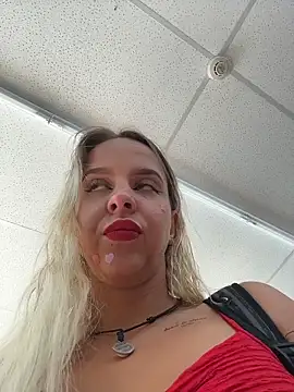 LikaCat online show from April 14, 2026, 2:06 am