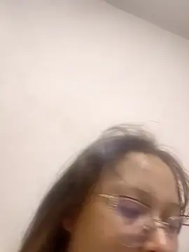lucyy06 online show from July 12, 2026, 5:42 am