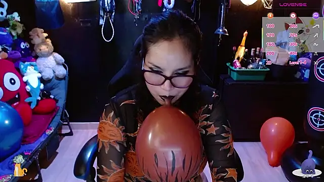 kureiji hentaii online show from March 6, 2026, 12:07 am