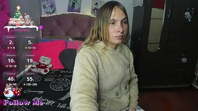 Tiffany bunny2023 online show from December 5, 2025, 1:47 am