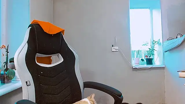 RosaJil online show from September 27, 2025, 3:17 pm