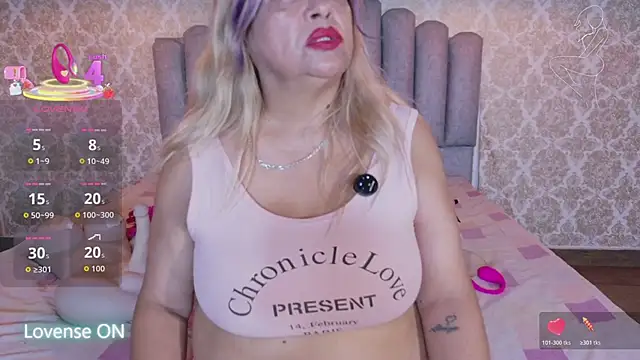 Natasha 699 online show from March 6, 2026, 9:22 pm