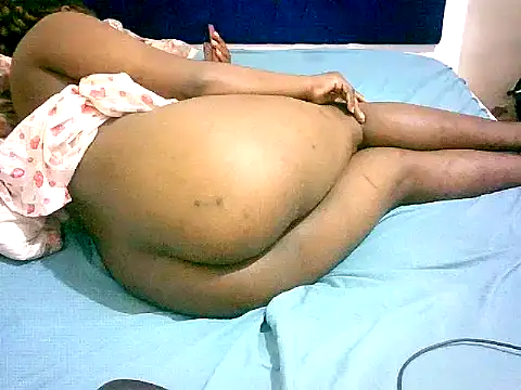 honeypotsweet online show from February 22, 2026, 10:14 am