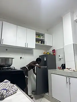 Snapshot of petiteebony_81 chatting on November 30, 2025, 6:01 pm petiteebony 81 online show from November 30, 2025, 6:01 pm