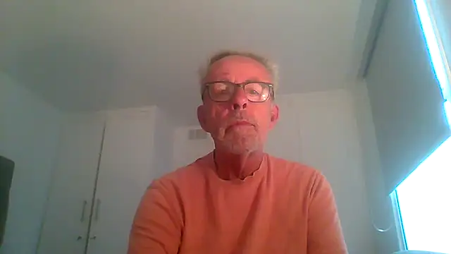 tuggy59 online show from September 20, 2025, 5:19 am