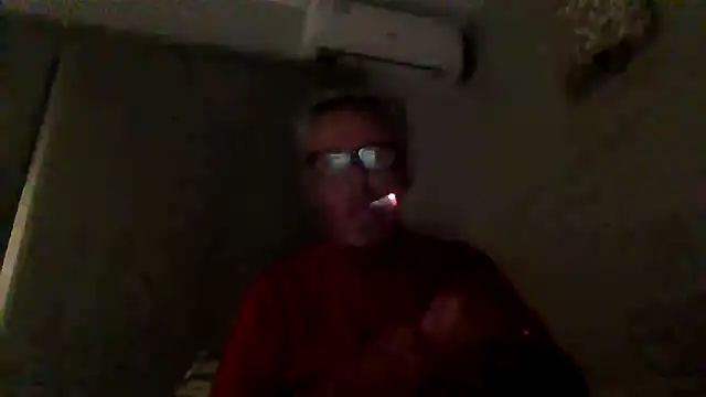 Snapshot of tuggy59 chatting on November 25, 2025, 6:24 am tuggy59 online show from November 25, 2025, 6:24 am