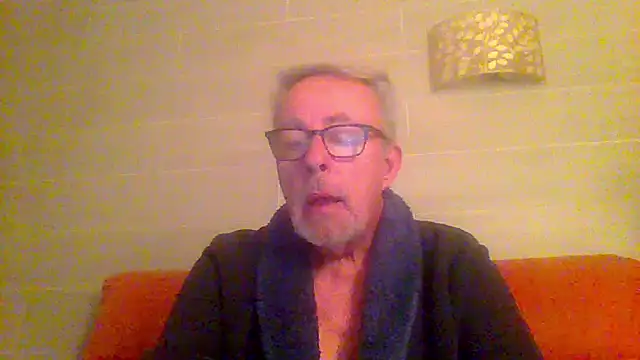 tuggy59 online show from March 11, 2026, 5:13 am