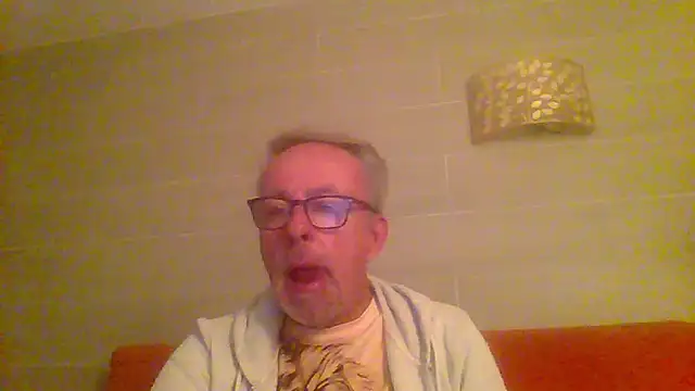 tuggy59 online show from March 28, 2026, 5:29 am