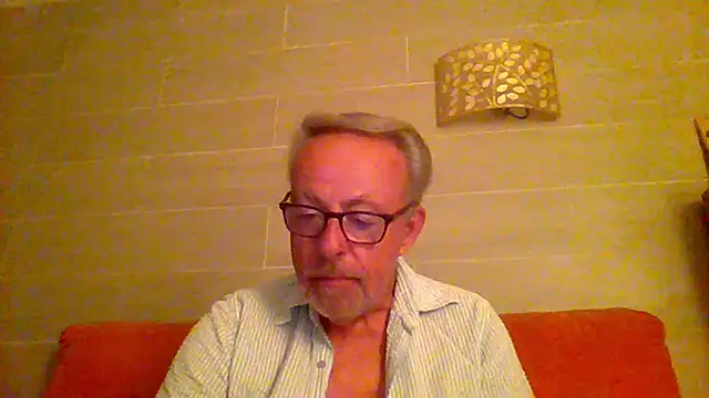 tuggy59 online show from June 2, 2026, 3:52 am