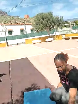 Jeniffer Jarvis online show from February 9, 2025, 1:03 pm