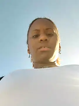 Jeniffer Jarvis online show from February 17, 2025, 5:21 pm