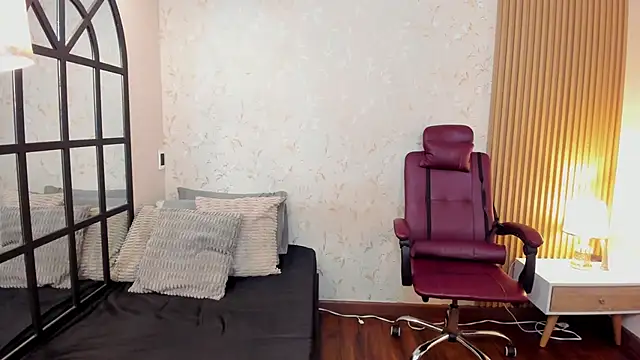 taylor bennet online show from March 9, 2025, 6:32 pm