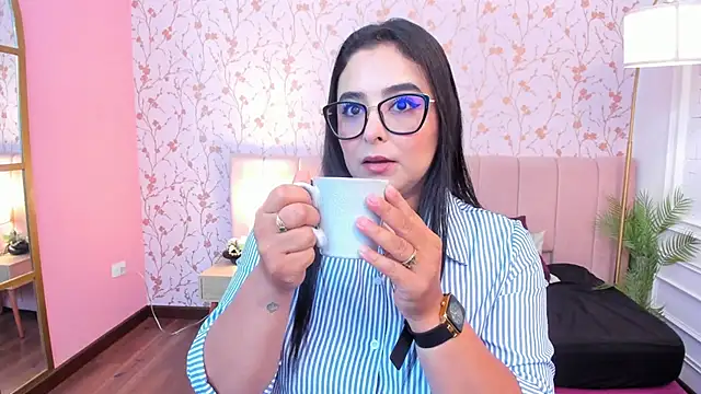 taylor bennet online show from March 15, 2026, 12:11 pm